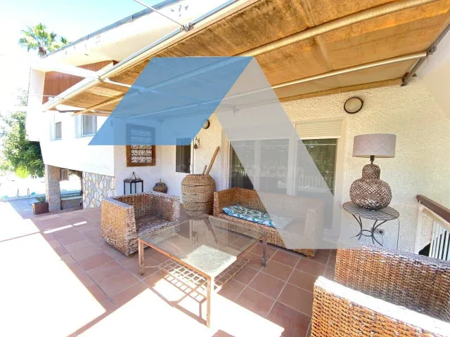 Venta de excelente chalet en Petrer - foto 2