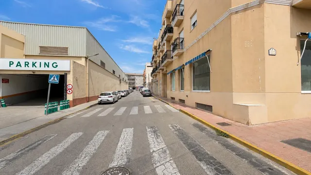 Local comercial en Albox - foto 2