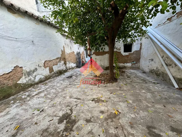 Estupenda casa para reformar en pleno centro — 11