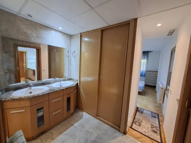 COQUETO APARTAMENTO JUNTO AL PASILLO VERDE DE MADRID — 16