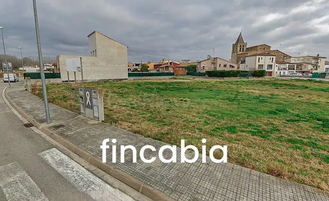 Terreno urbano en venta en Riudarenes – Solar edificable en 