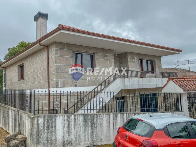 Casa / Chalet adosado en venta en Lugar Mouta, O Covelo
