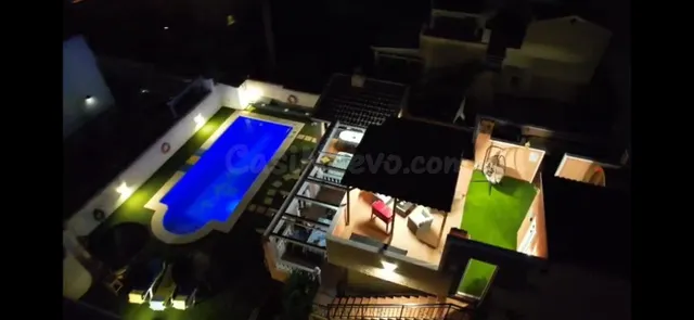 Villa Preciosa, 2 Dormitorios, 2 Baños Y Mucho Mas - foto 4