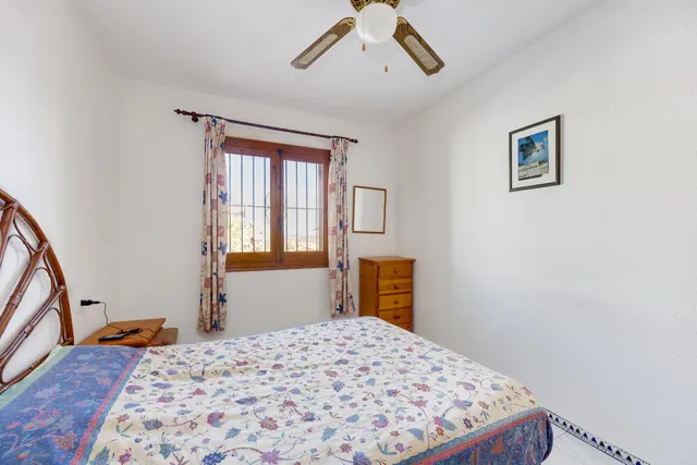 Spacious Apartment in Lomas de Mar, Torrelamata — 27