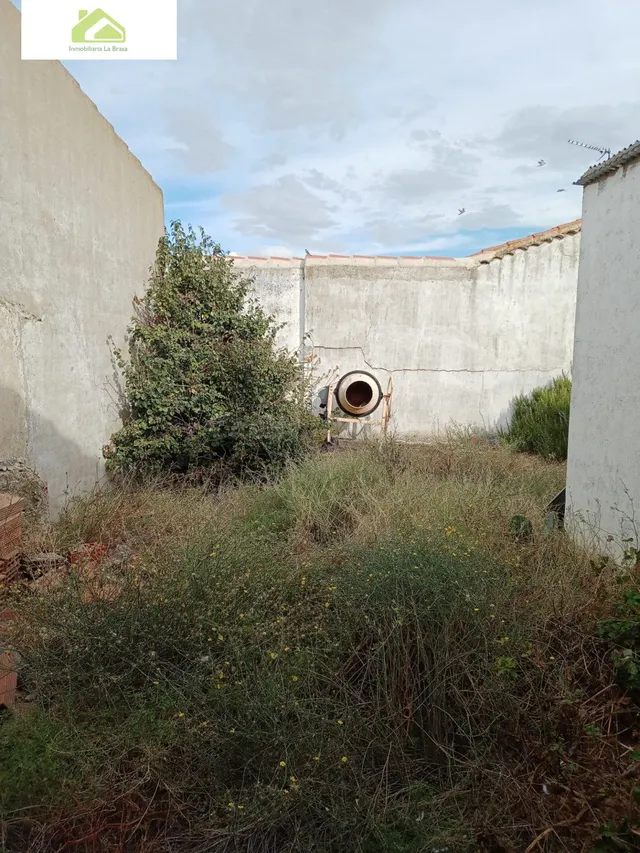 CASA EN VENTA EN SAN MIGUEL DE LA RIBERA,PARA REFORMAR - foto 2