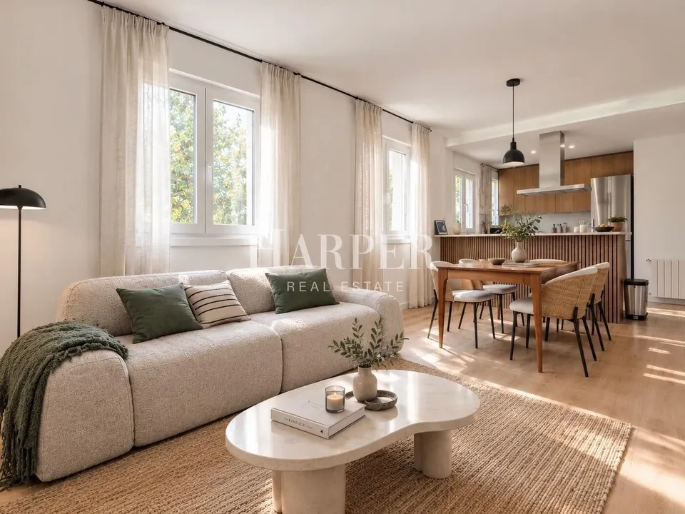 Piso reformado de 2 habitaciones en La Barceloneta