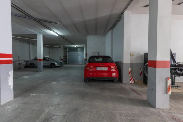 Amplio y luminoso piso de 3 dormitorios listo para entrar a vivir junto al metro de Albolote — 42