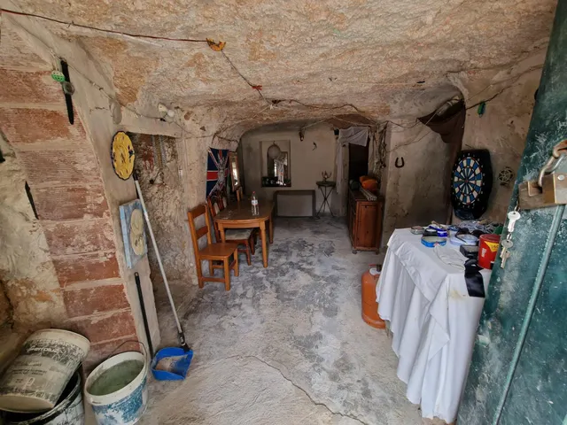 TERRENO CON CASA - CUEVA EN EL HONDON DE LAS NIEVES — 6