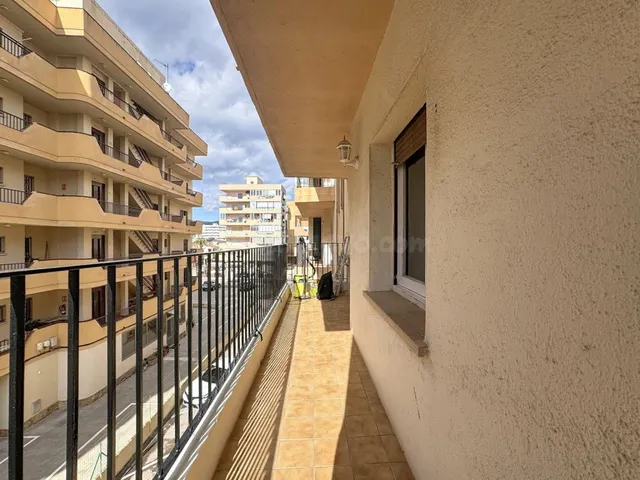 Apartamento de 2 dormitorios con vistas al mar en Santa Margarida — 22