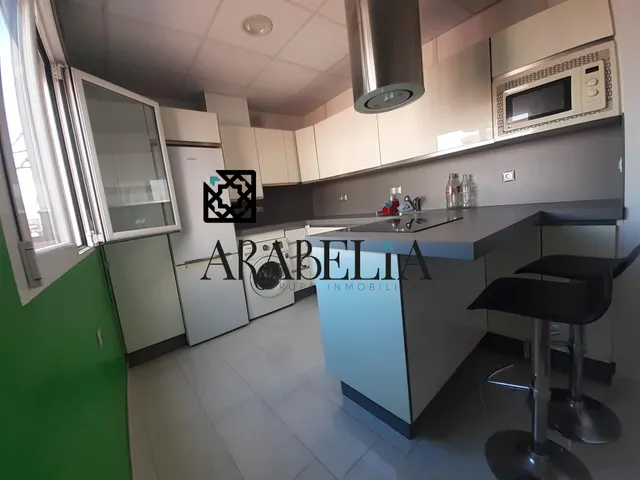 ¡Increíble Ático Reformado en zona Viñuela por €179,900! — 13