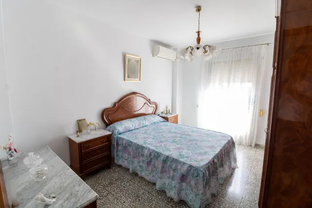ESTUPENDO PISO EN BENAHADUX — 18