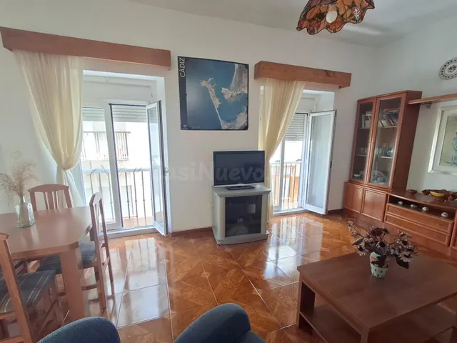 Gran vivienda señorial y luminosa en pleno Centro de Cádiz - foto 2