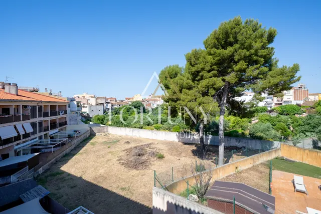 Dúplex en venta en La Canonja — 38