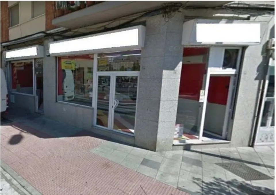 LOCAL COMERCIAL ESQUINA