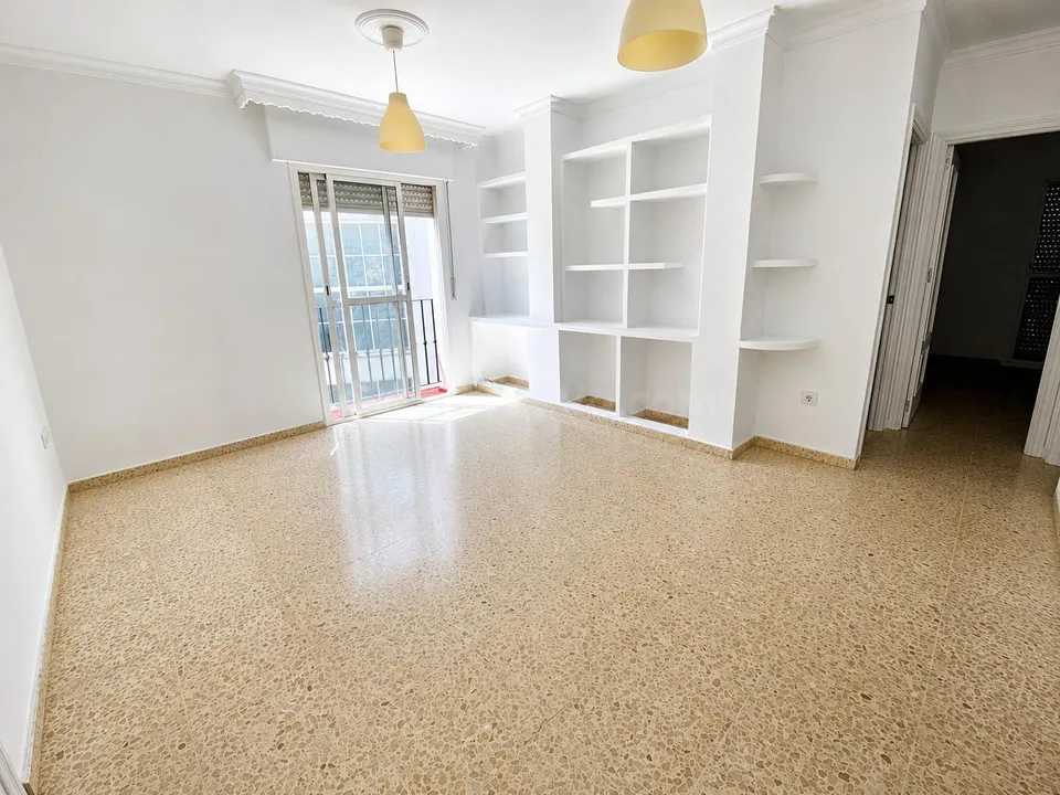 Piso reformado de 2 dormitorios en alquiler en Alcalá de los Gazules