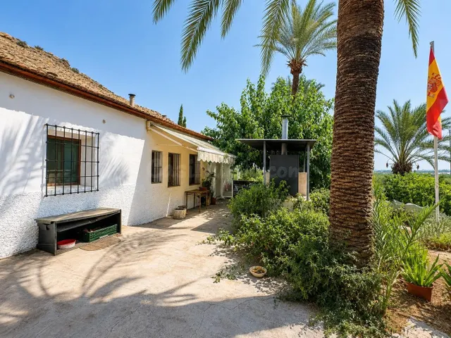 Chalet independiente con piscina privada y 4.714 m2 de parce - foto 4