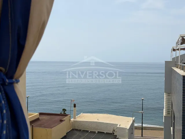 ÁTICO CON VISTAS AL MAR — 8