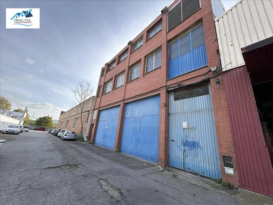 Venta de Nave industrial en Ripollet (Barcelona)
