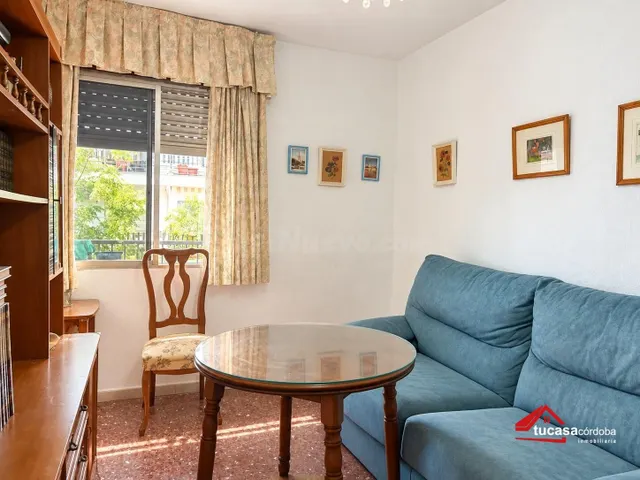 PISO EN VENTA EN SANTA ROSA – 4 DORMITORIOS, 2 BAÑOS Y TERRAZA — 3