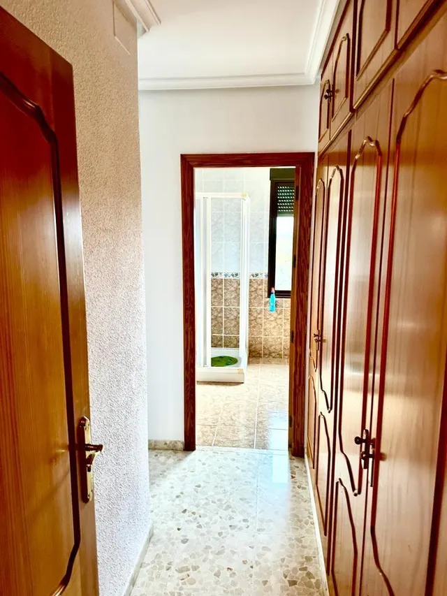 Piso 5 habitaciones 220m² en alquiler - Carrerra del Caballo — 21