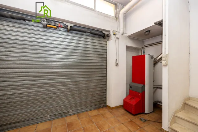 En venta casa unifamiliar en recinto cerrado en Granada capital — 41