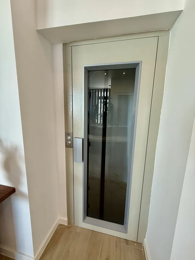 Chalet 4 habitaciones 500m² en venta - Centro — 30