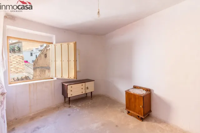 CASA DE PUEBLO EN PADUL PARA REFORMAR!!! — 43