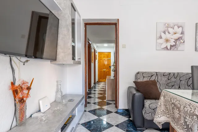 BONITO PISO SITUADO EN EL ZAIDIN — 33