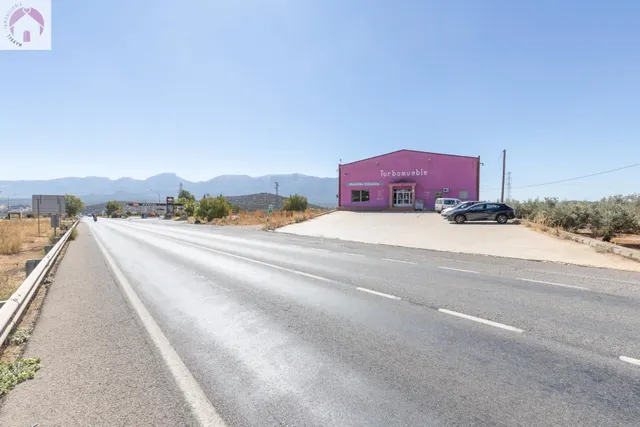 Nave industrial 2169m² en venta - Iznalloz — 39