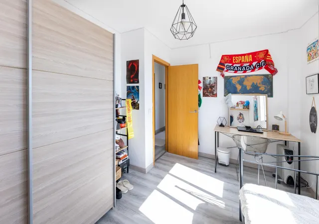 Bonita Casa en Nivar — 24