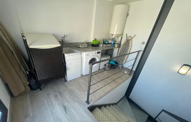 BONITA CASA EN PUEBLO MARINERO, CON ENCANTO — 11