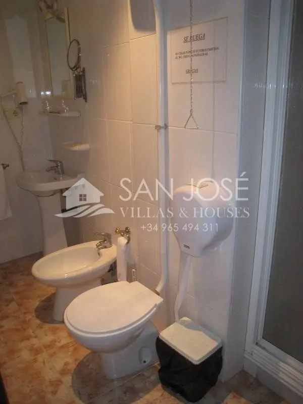 VENTA DE MOTEL EN ASPE DE 32 HABITACIONES, PRECIO NEGOCIABLE — 19