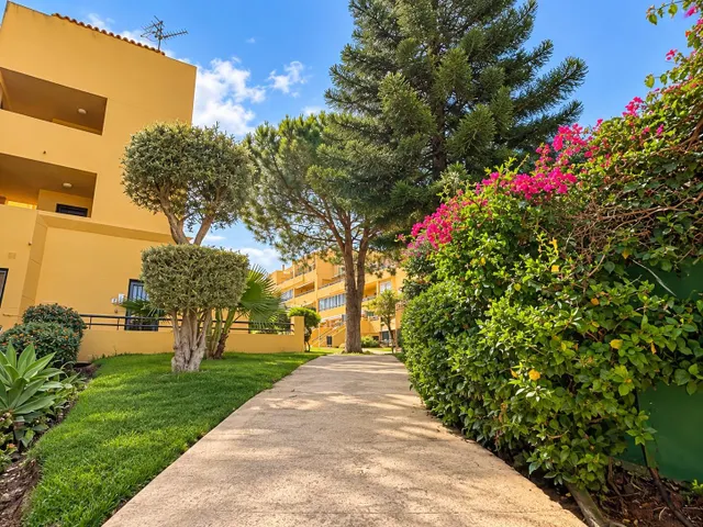 DÚPLEX EN SITIO DE CALAHONDA – JUNTO A CABOPINO Y LA PLAYA — 10