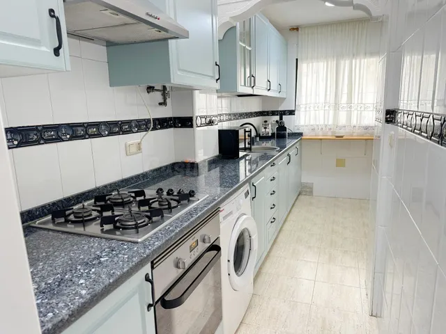 Chalet adosado en El Campello - foto 4
