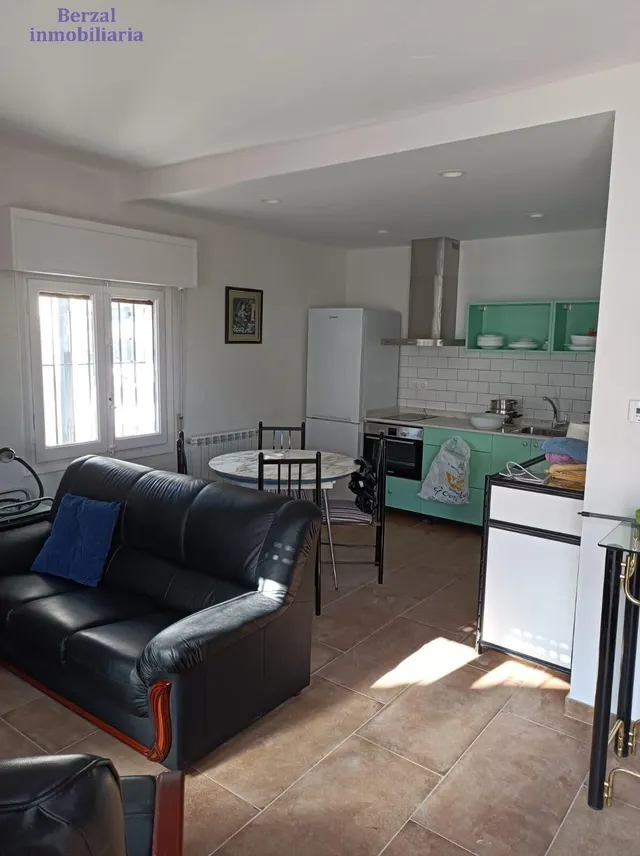 Casa para entrar a vivir de 99 metros  mas 16 metros de bodega con asador  en Matute - La Rioja — 12