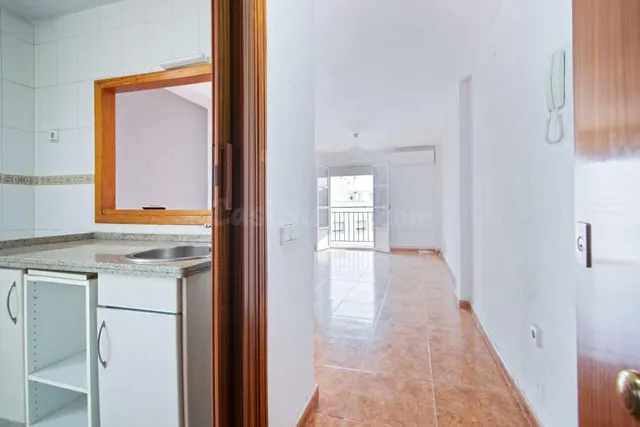 Estupendo piso con gran terraza en calle Argantonio,  junto Calle Arroyo!!! — 3