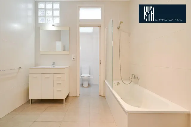 Casa 4 habitaciones 263m² en venta - Centre — 22