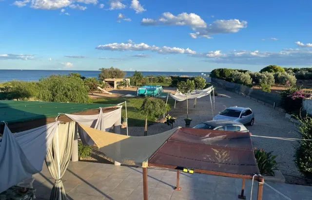 Fantástica casa  en primerísima línea de mar. Un balcón al mar — 35