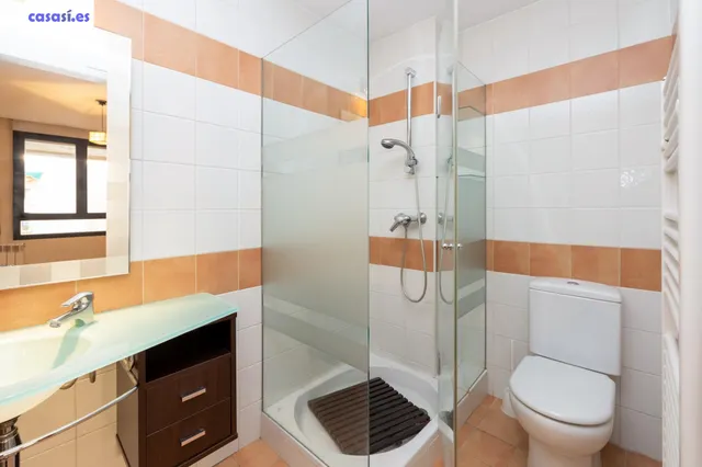 Casa exclusiva junto a Acera del Darro. Pleno centro de Granada. Seminueva y con ascensor propio — 29