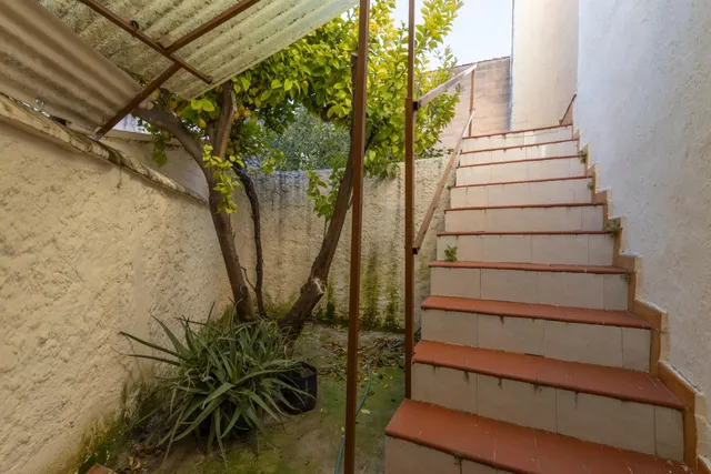 CASA PARA REFORMAR CENTRO ALBUÑUELAS 3 VIVIENDAS EN UNA — 12