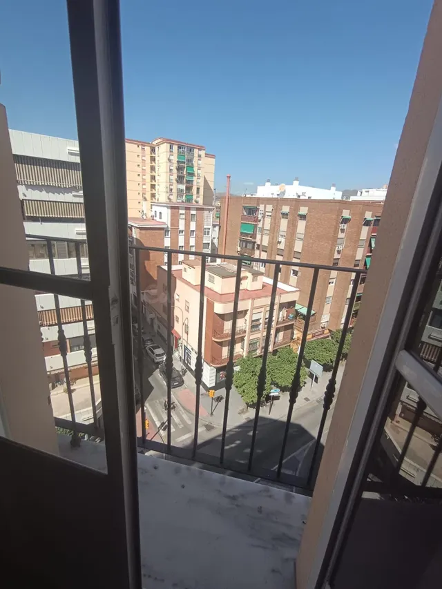 FANTASTICO Y LUMINOSO PISO EN EL CENTRO DE MALAGA — 4