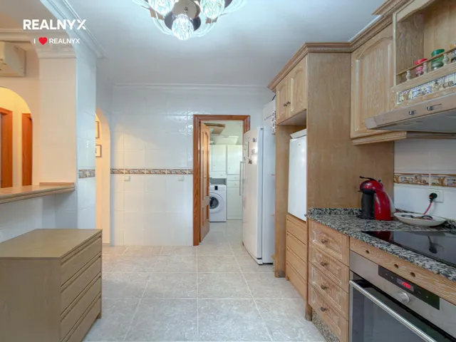 Orihuela Costa! Impresionante Villa Mediterranea con generosa parcela y amplias terrazas + Solarium privado con vistas panorámicas y piscina privada — 33