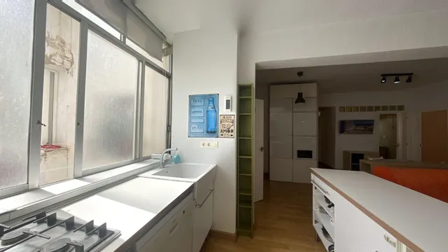 Piso de 3 dormitorios en alquiler -  barrio san antón — 11
