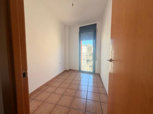 Oportunidad de alquiler en la zona de la Clínica Sant Josep – Piso impecable de 3 hab — 16