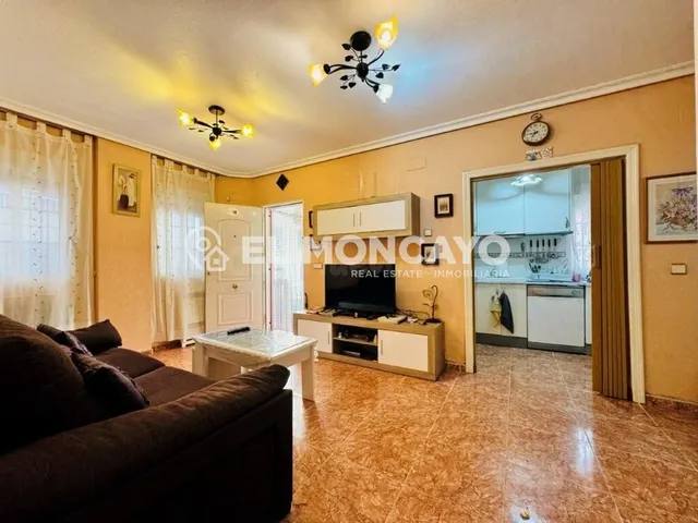 Fantástico apartamento planta baja a tan solo 200m de las pl - foto 3