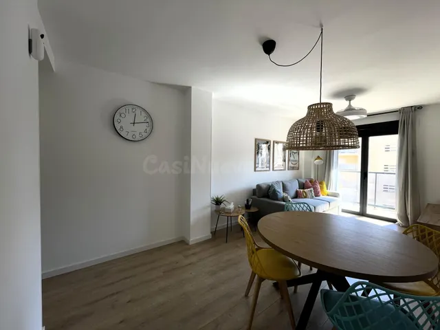 PISO CON DOS DORMITORIOS EN OROPESA PUEBLO - foto 4