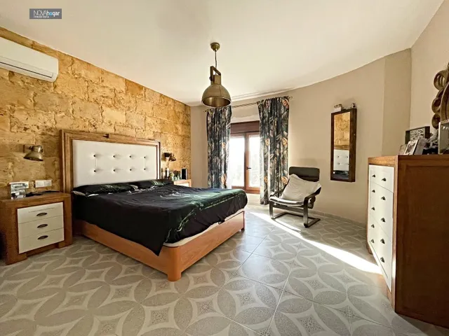 Exclusivo chalet independiente con piscina y vistas espectaculares — 16
