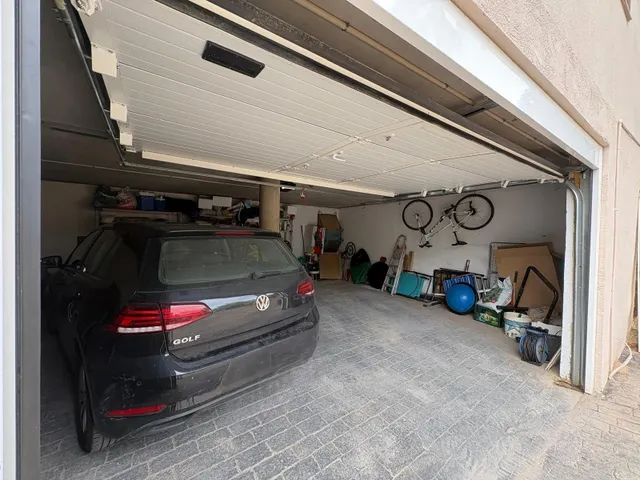 EXCELENTE CHALET EN PERFECTO ESTADO — 43