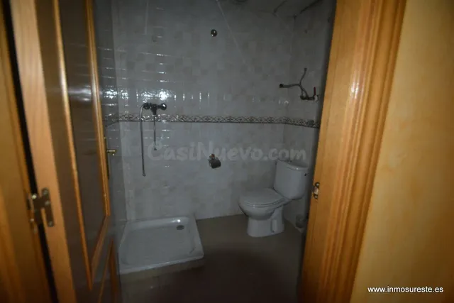 Venta de entresuelo en el centro de Orihuela, zona de Temíst - foto 4