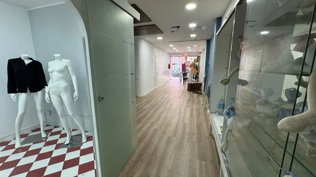 Local comercial 71m² en alquiler - Centre — 11